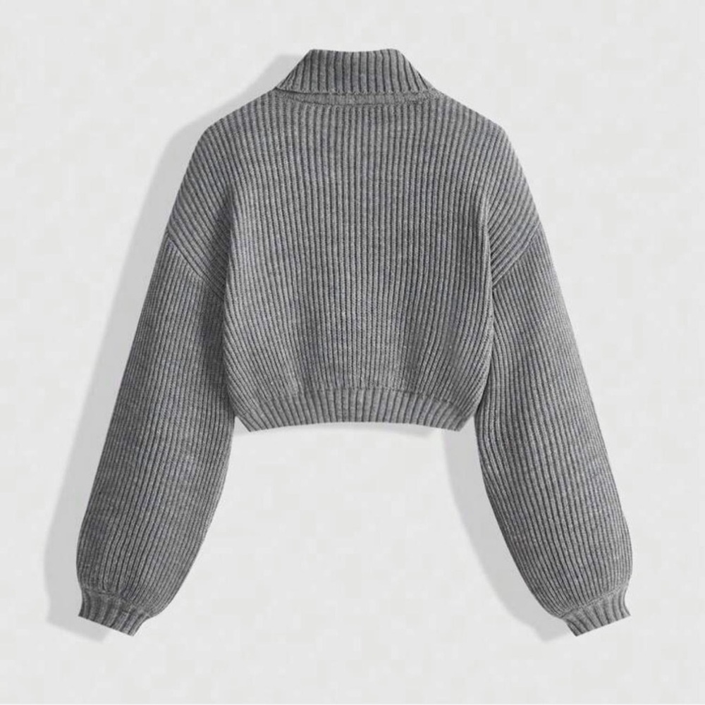 Gray Cropped Rib-Knit Sweater - Picture 2 of 8